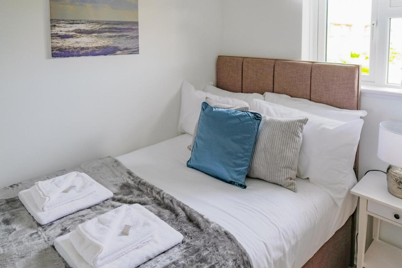 Modern & Artistic Design Humphreys Lodge - Sleep 6 캠브리지 외부 사진